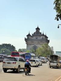 Vientiane- Patuxai 01